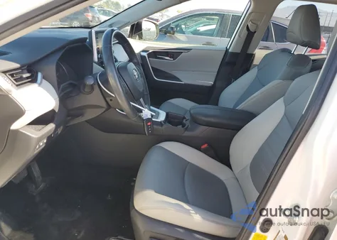 2019 Toyota Rav4 Xle Premium from USA, damaged, VIN JTMA1RFV5KD004243